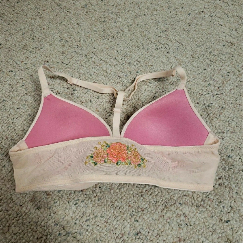 VS PINK Floral Back Bra 32B
